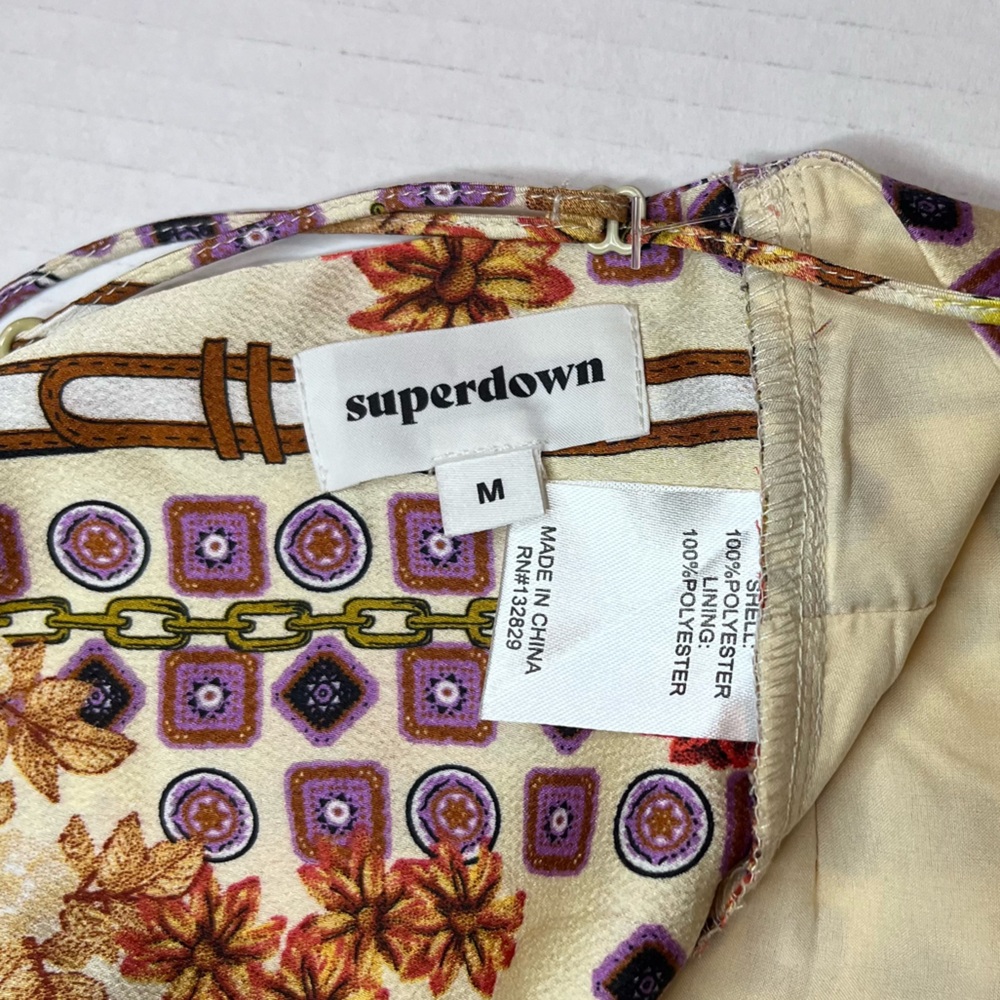 Superdown Scarf Top - Picture 8 of 9